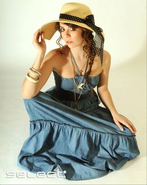 Select Fashion
